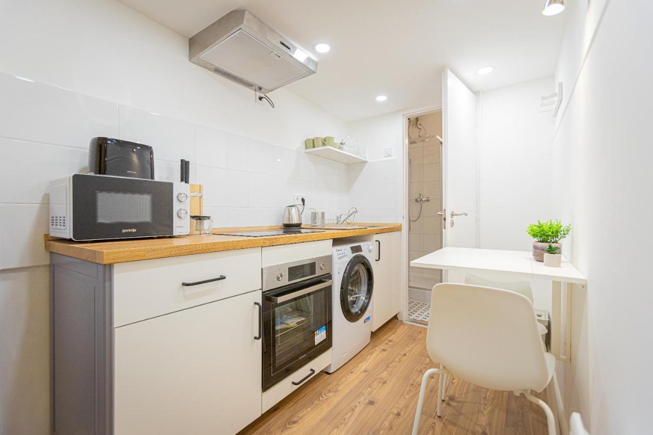 2 Bedroom Apartment In The Dob Street, Emerald Budapest Eksteriør billede