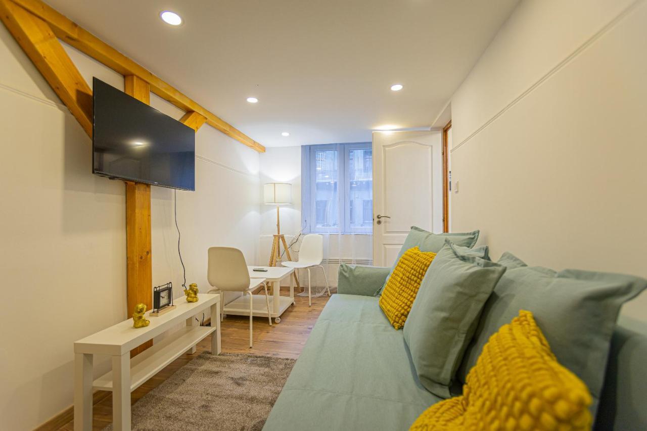 2 Bedroom Apartment In The Dob Street, Emerald Budapest Eksteriør billede