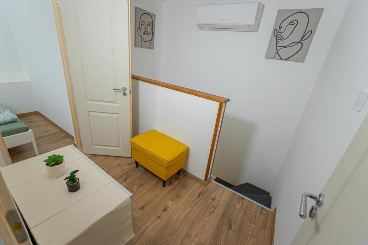 2 Bedroom Apartment In The Dob Street, Emerald Budapest Eksteriør billede